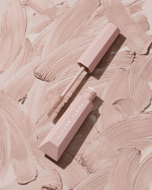 Fenty Beauty
HELLA EXTRA MASCARA-BOOSTING LASH PRIMER