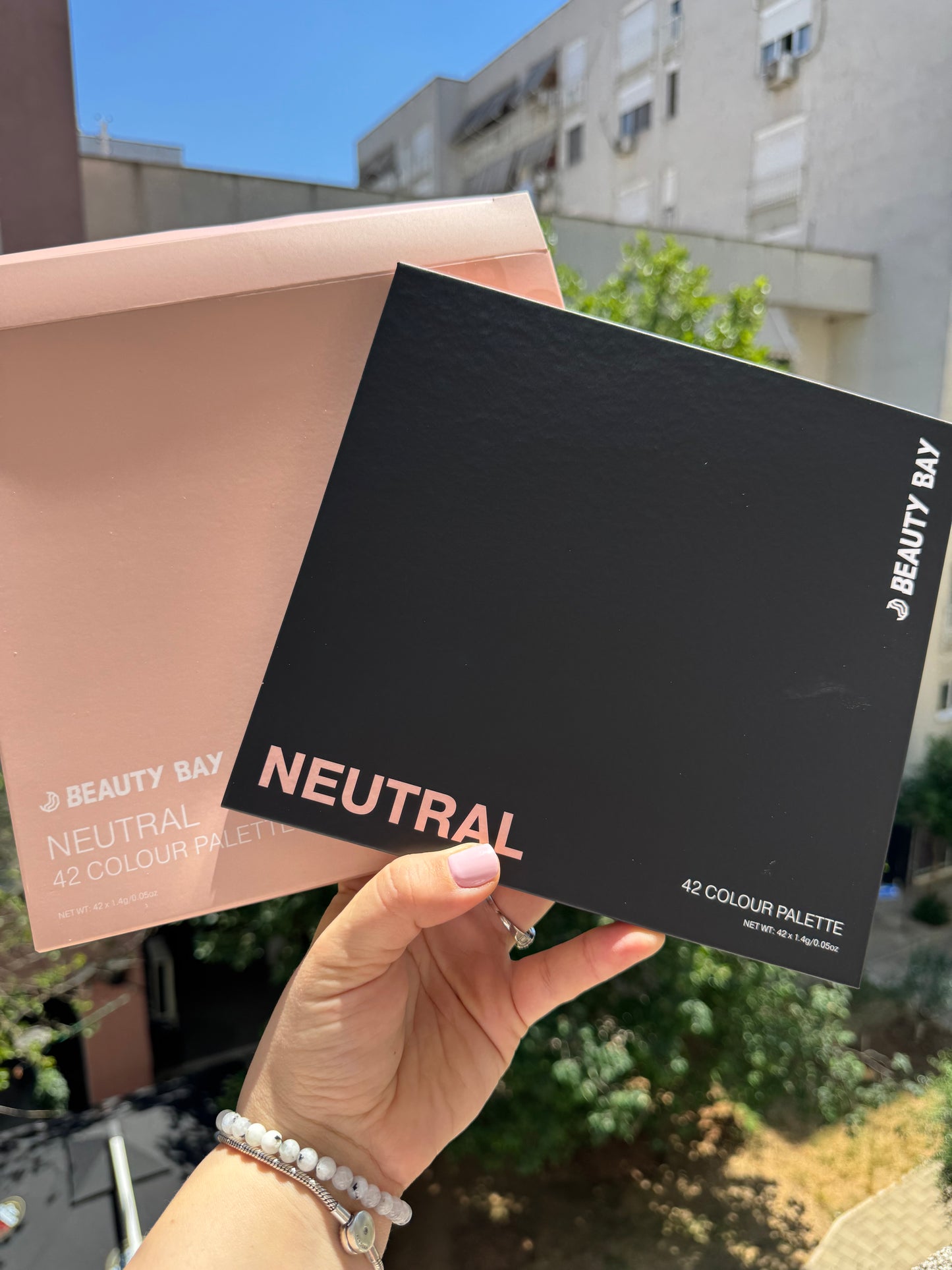 By Beauty Bay
NEUTRAL 42 Colour Palette