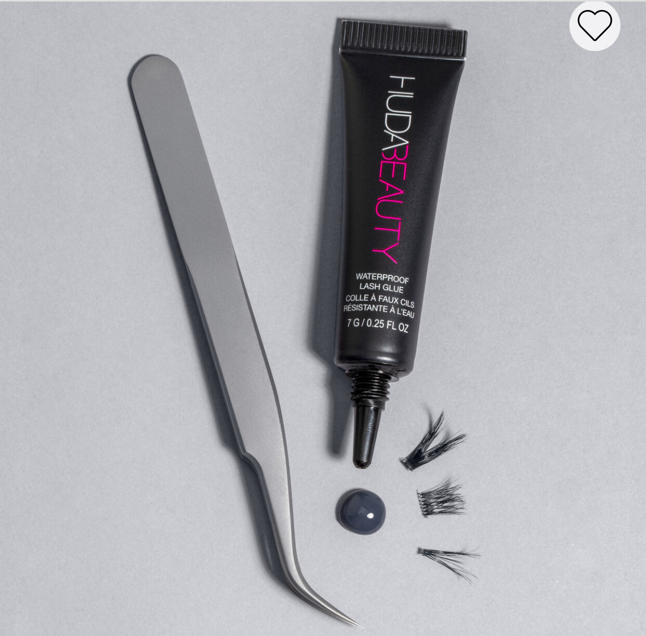 HUDA BEAUTY
Waterproof Lash Glue