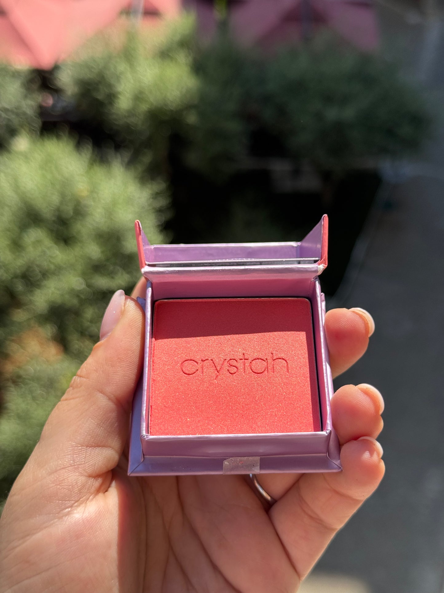 Benefit
Blush