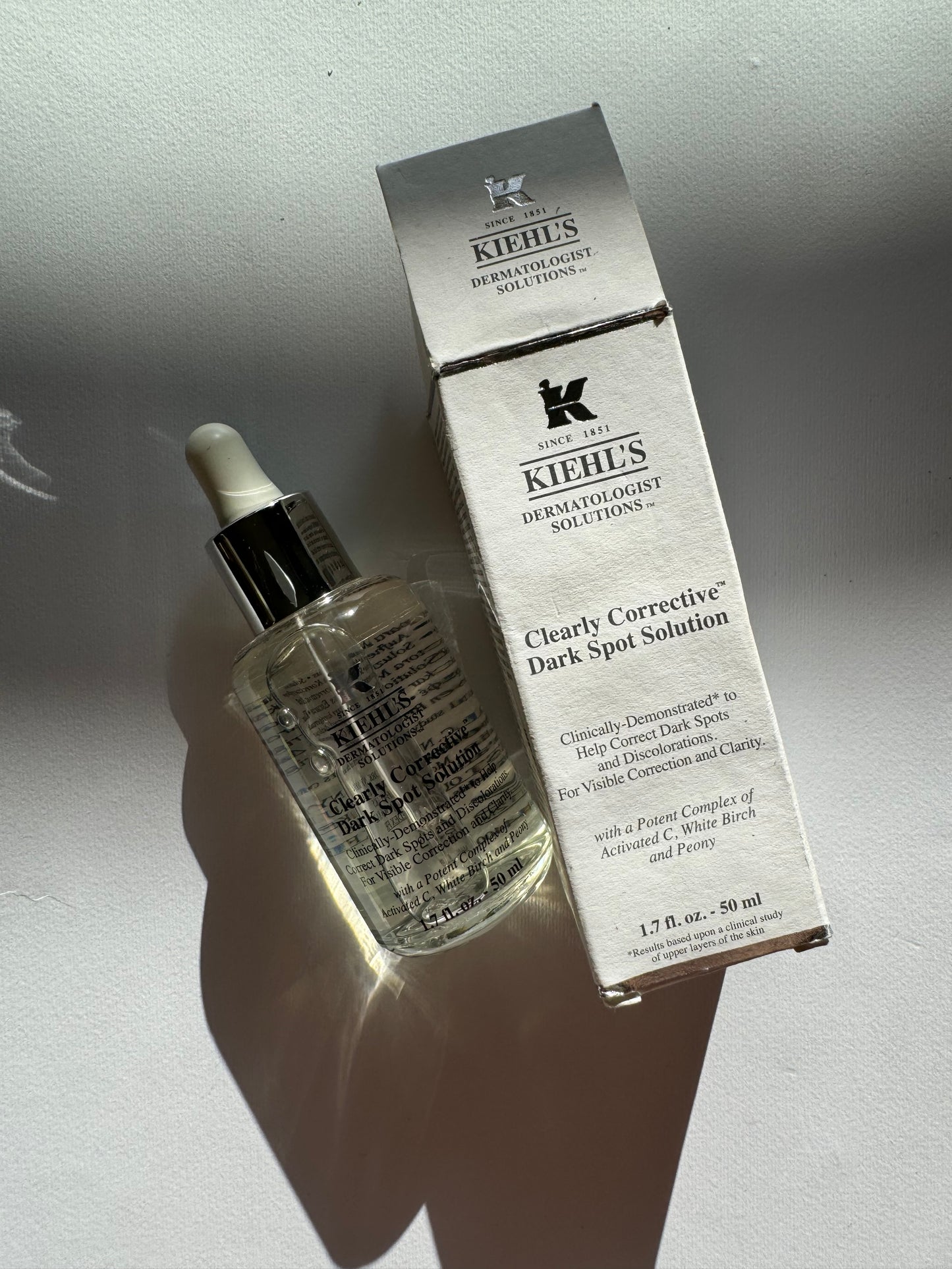 Kiehls
Clearly Corrective Dark Spot Solution