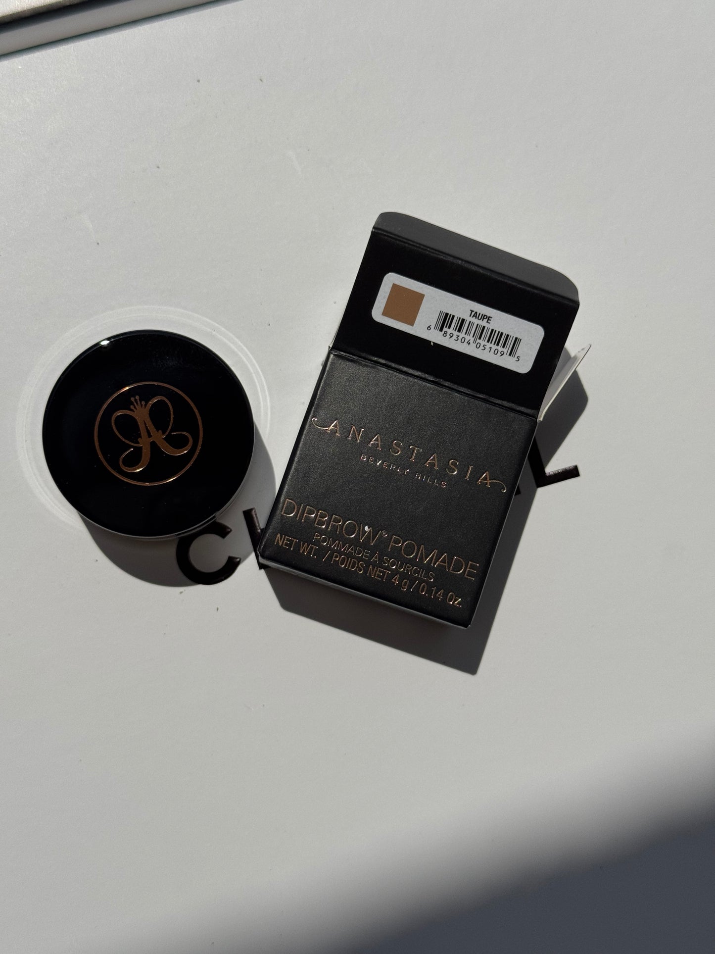 Anastasia Beverly Hills
Dipbrow Pomade