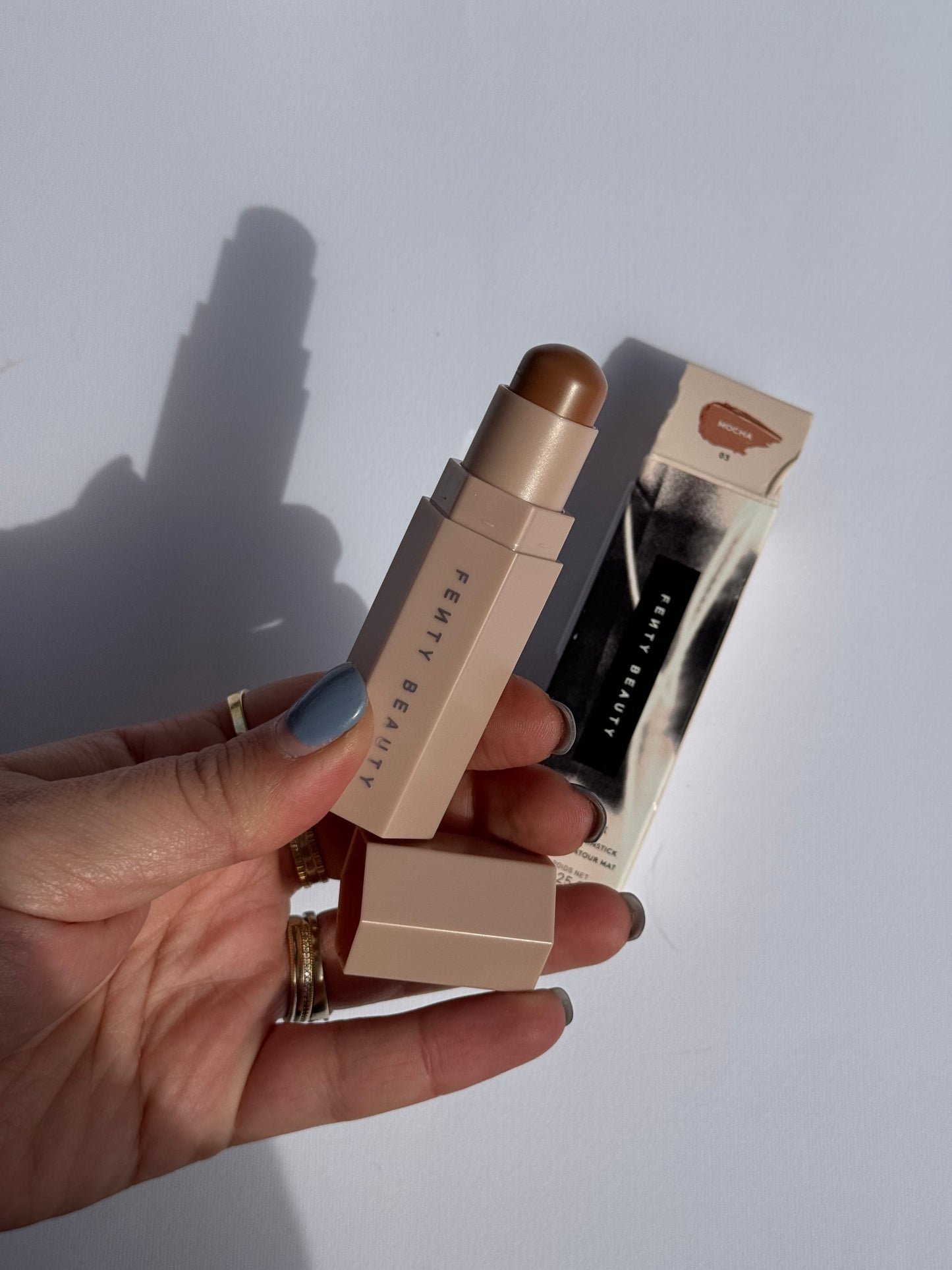 Fenty Beauty
Match Stix Contour Skinstick