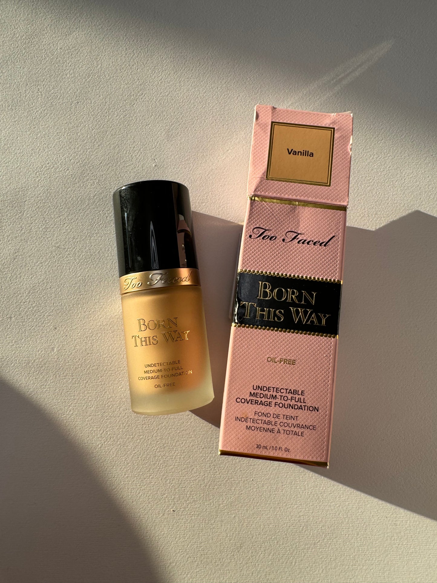 Too Faced
Born This Way Natural Finish Longwear Liquid Foundation