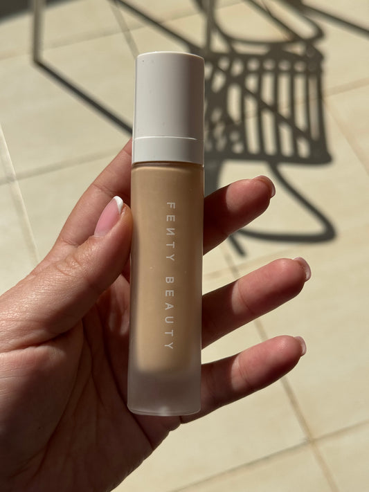 Fenty Beauty by Rihanna
Pro Filt’r Soft Matte Longwear Liquid Foundation