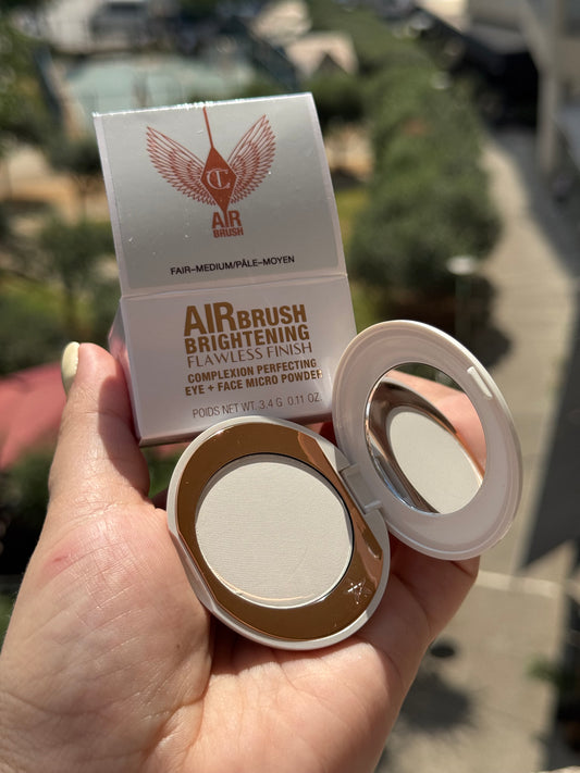 Charlotte Tilbury
Airbrush Flawless Finish Brightening Powder
Mini Size