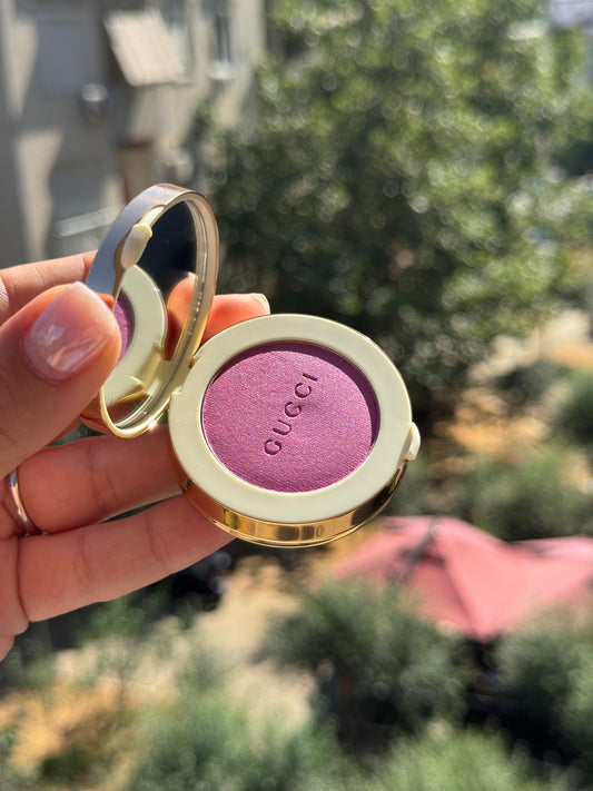 Gucci
Glow Dewy Powder Blush