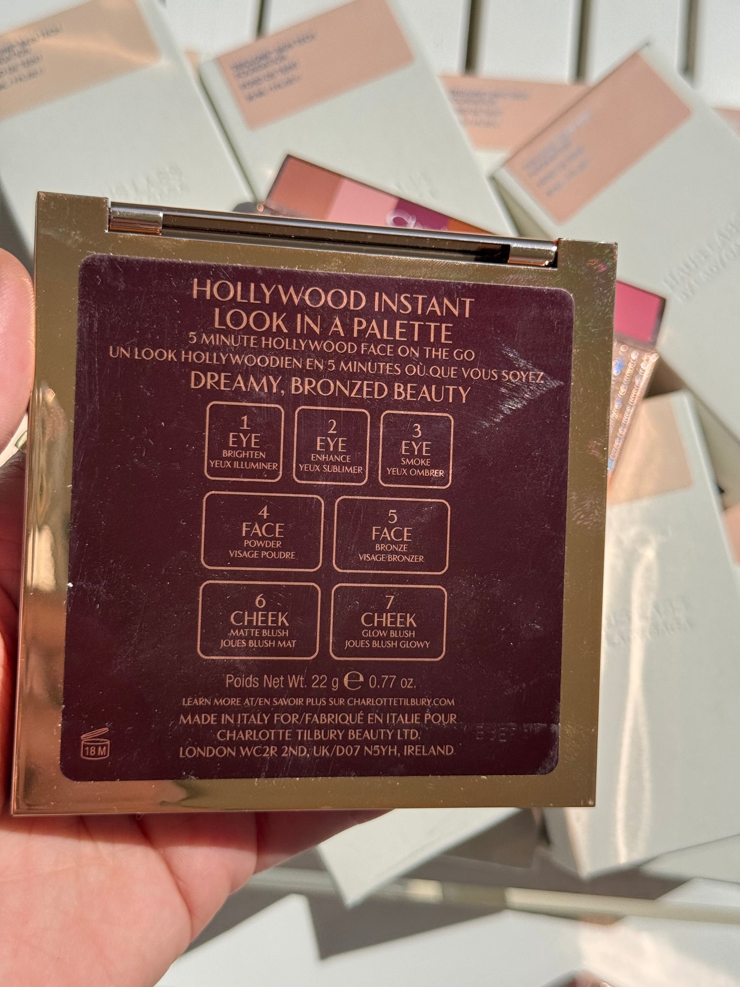 Charlotte Tilbury
Hollywood Instant Look In A Palette
Dreamy, Bronzed Beauty