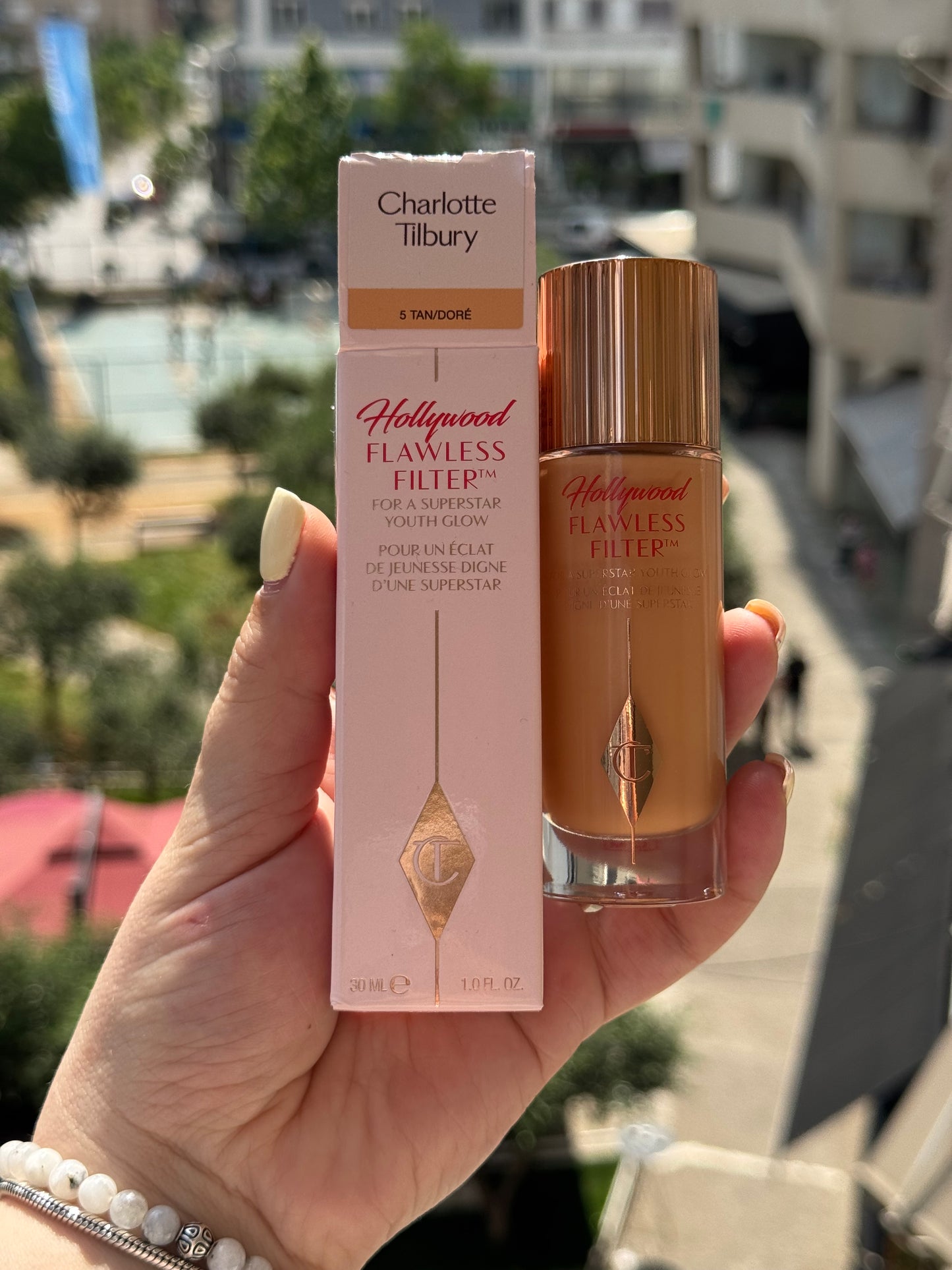 Charlotte Tilbury
Hollywood Flawless Filter