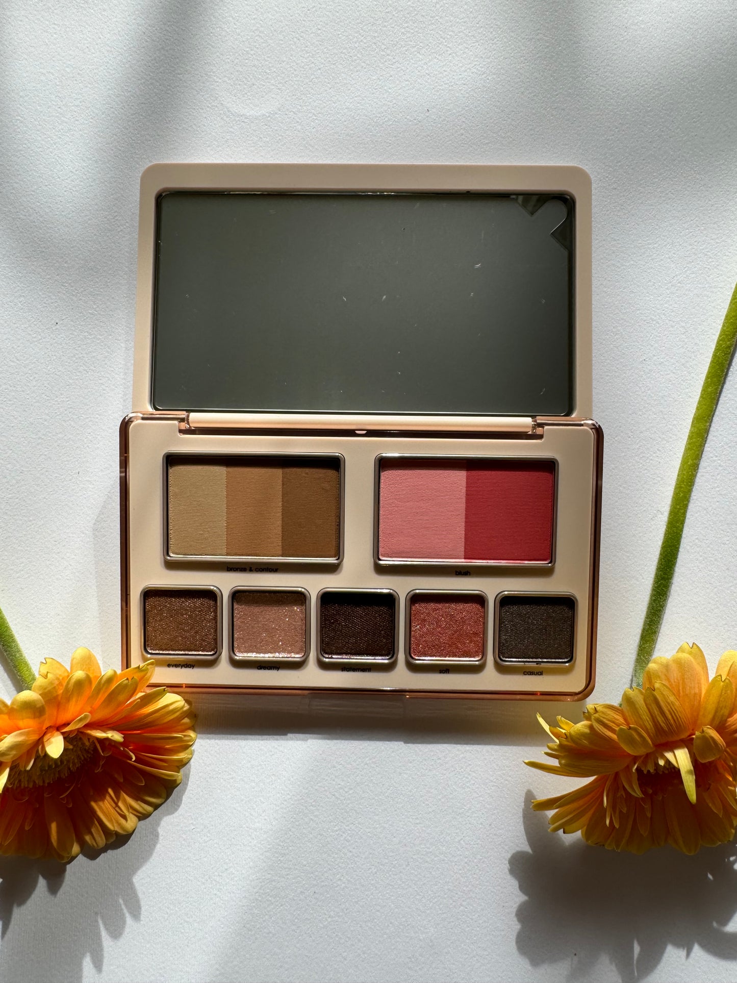 Natasha Denona
Hy-per Natural Face Palette