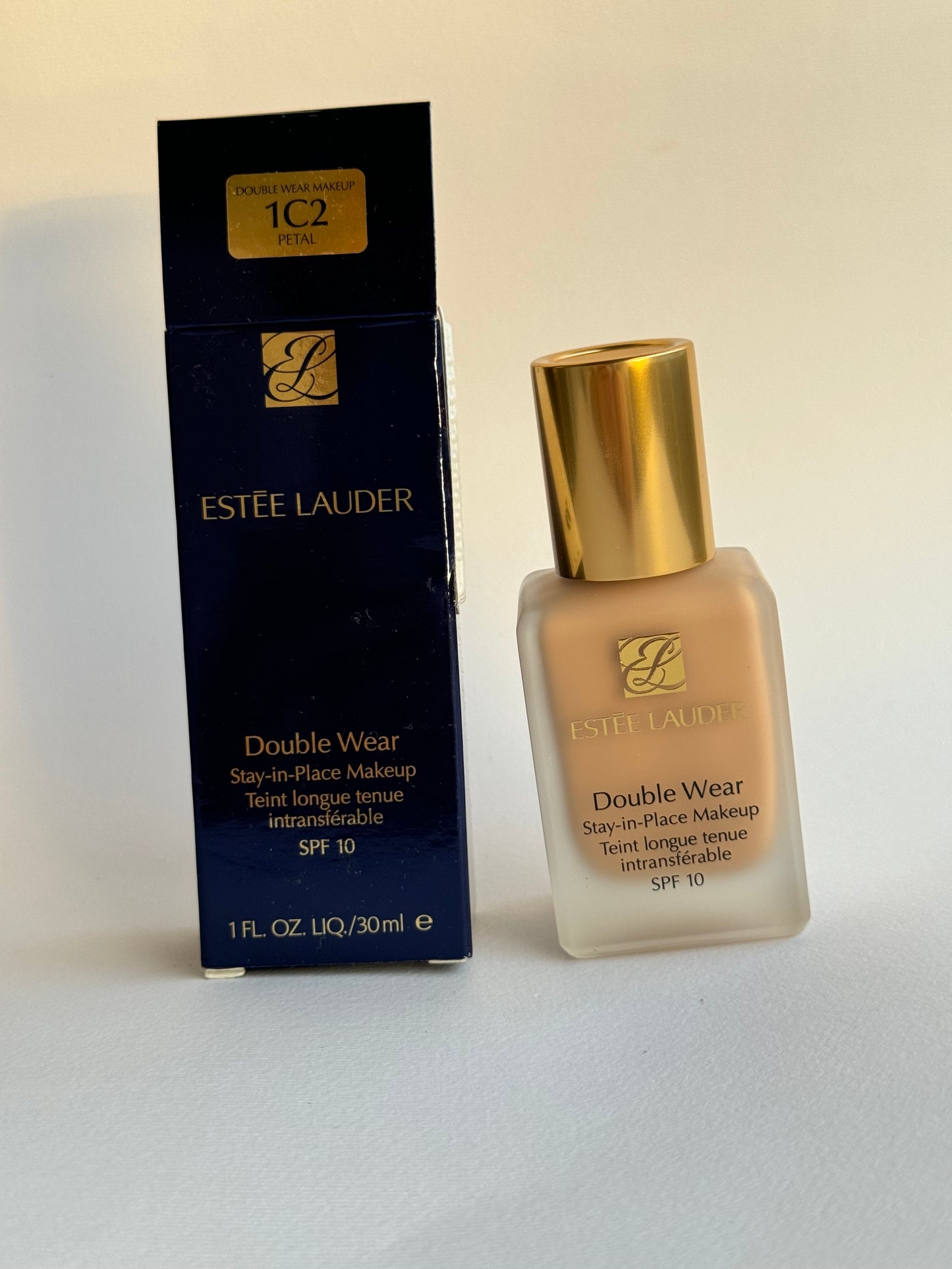 Estée Lauder
Double Wear Stay-in-Place Foundation