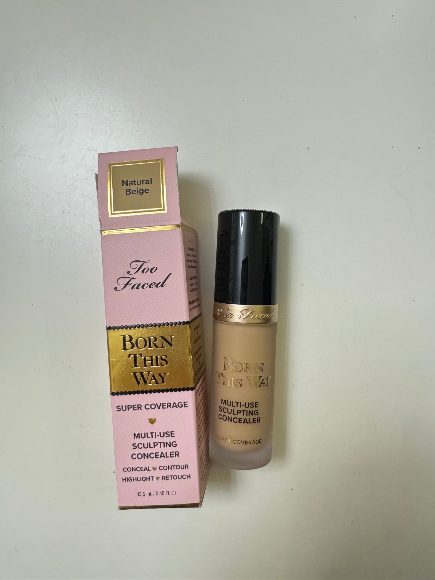 Too Faced
Born This Way Super Coverage Multi-Use Concealer