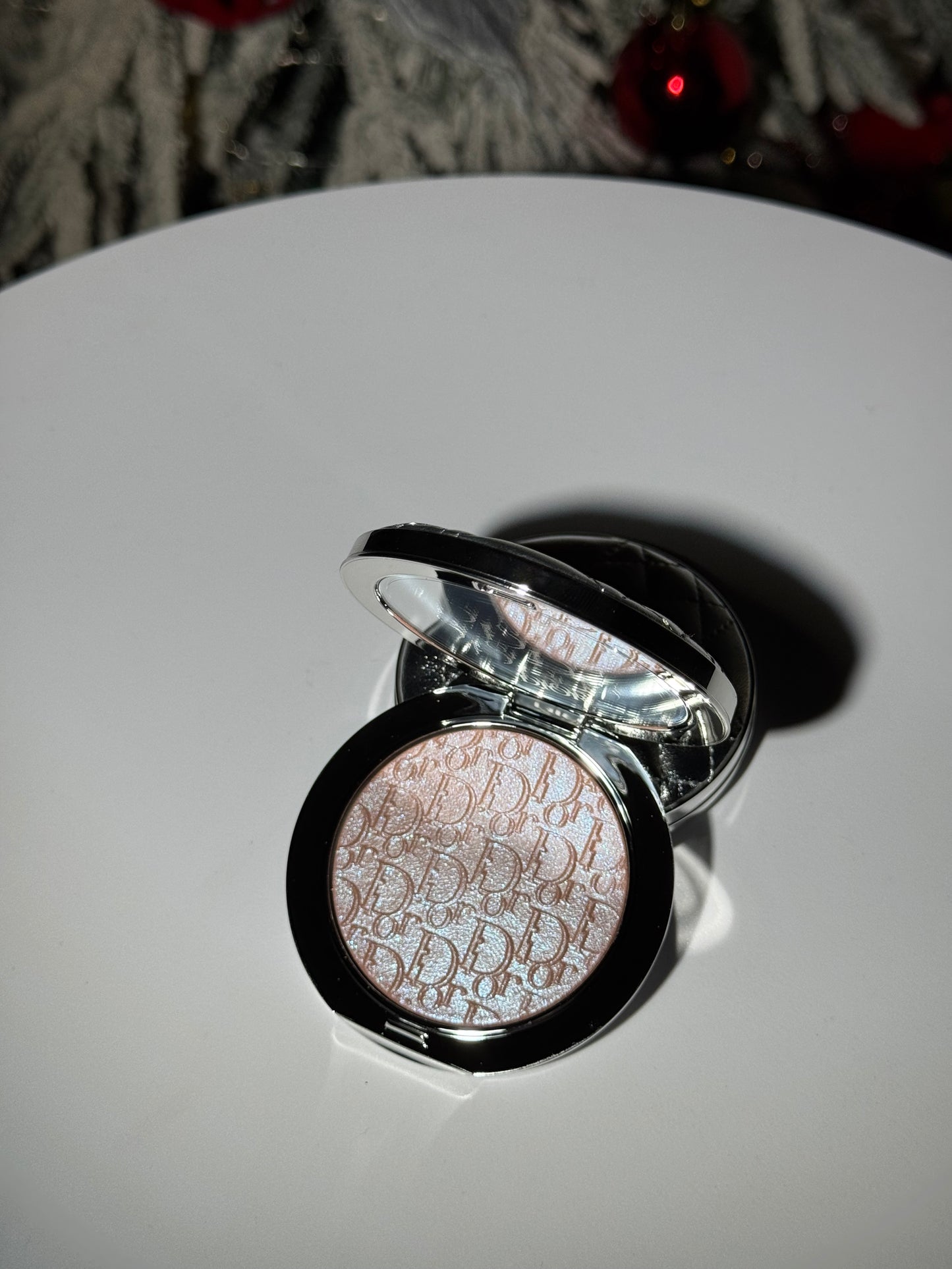 Dior
Dior Forever Glow Luminizer - Limited Edition