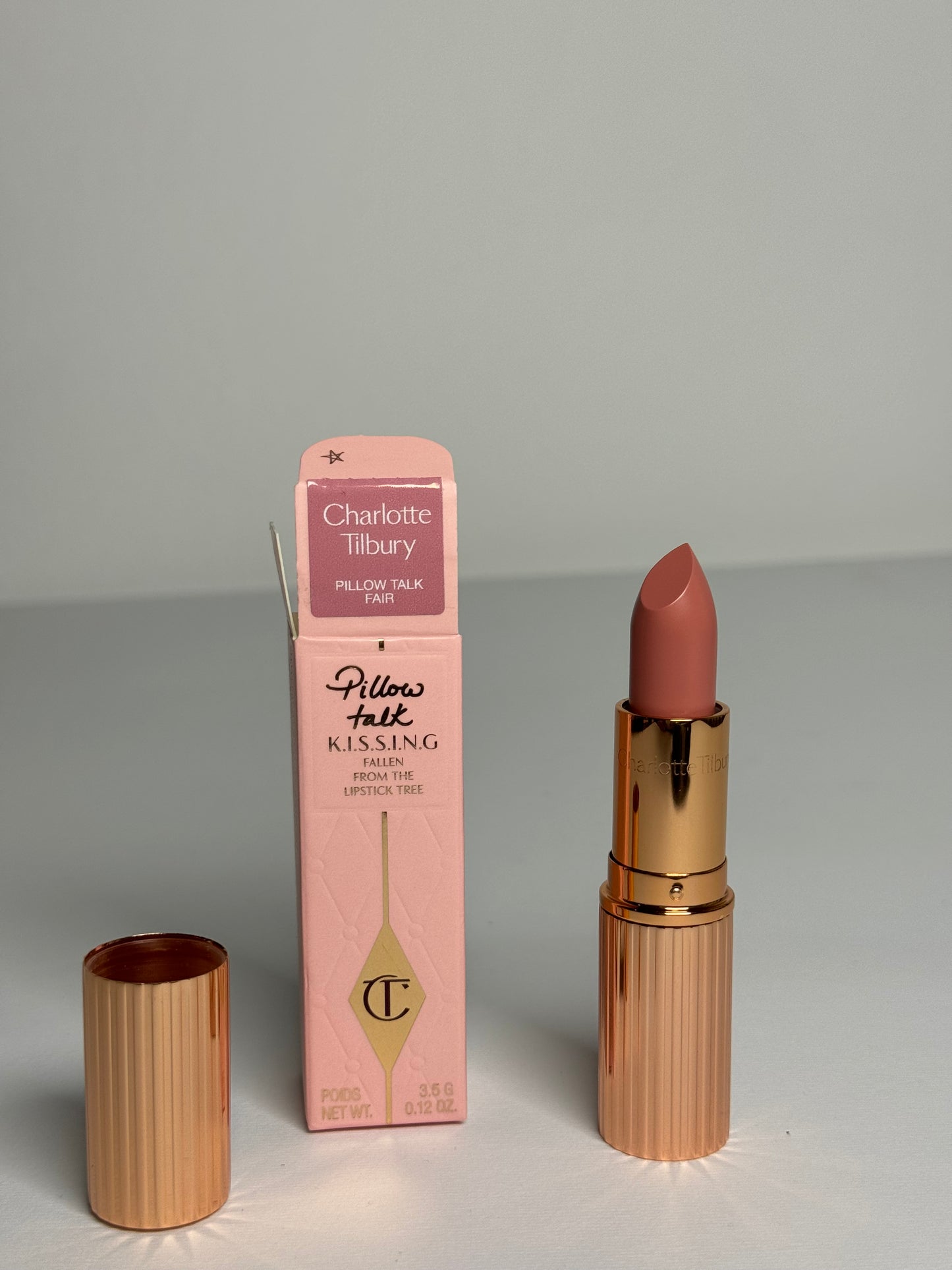 Charlotte Tilbury
K.I.S.S.I.N.G Satin Shine Lipstick