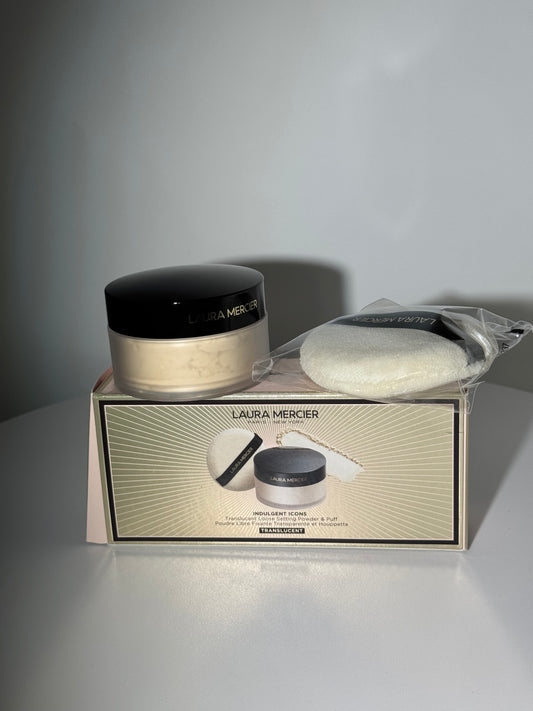 Laura Mercier
Indulgent Icons Ultra-Blur Translucent Loose Setting Powder & Velour Puff Duo Gift Set