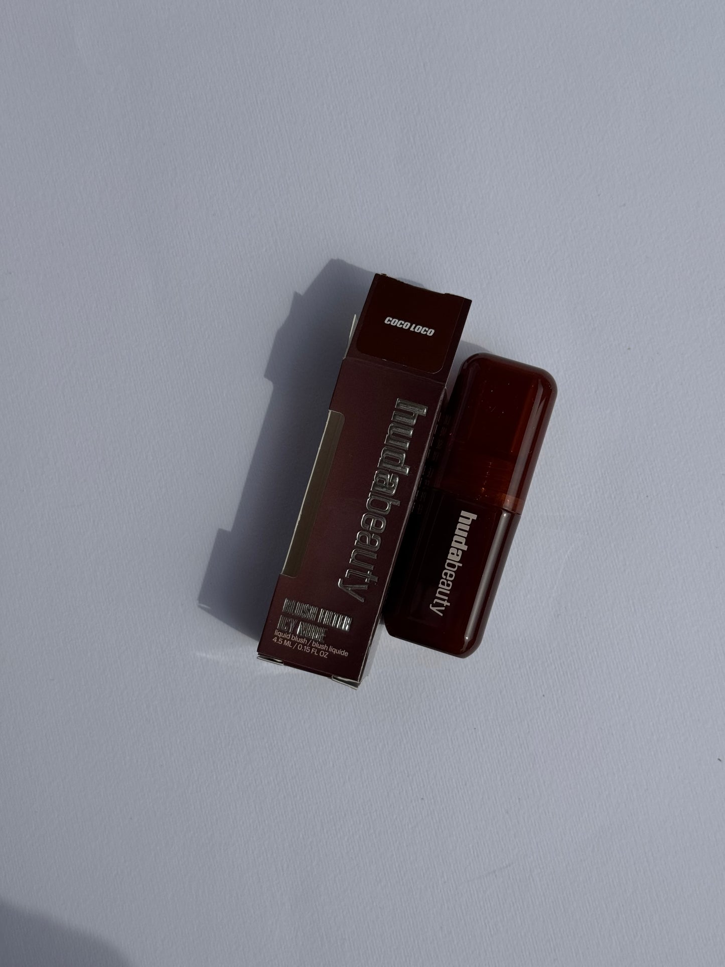 HUDA BEAUTY
Blush Filter Soft Glow Liquid Blush