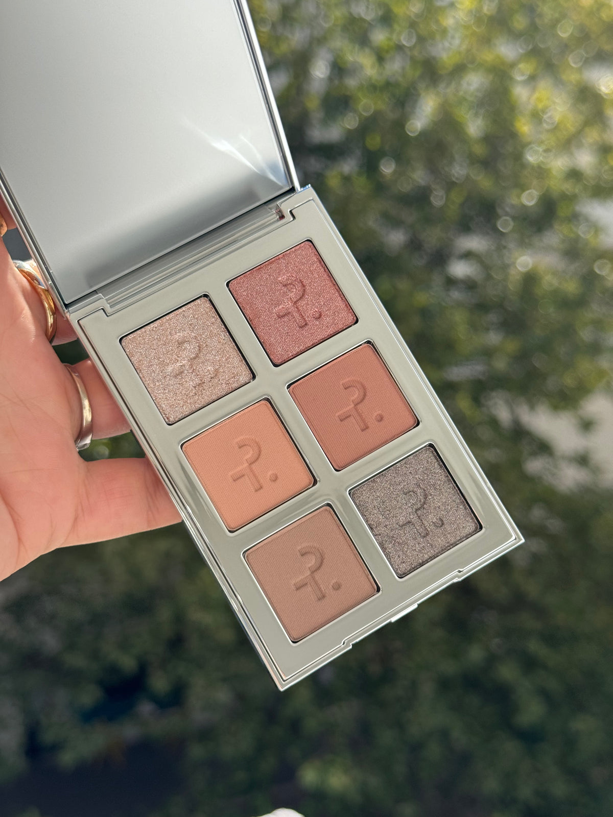 Patrick Ta
Major Dimension Dream Date Eyeshadow Palette