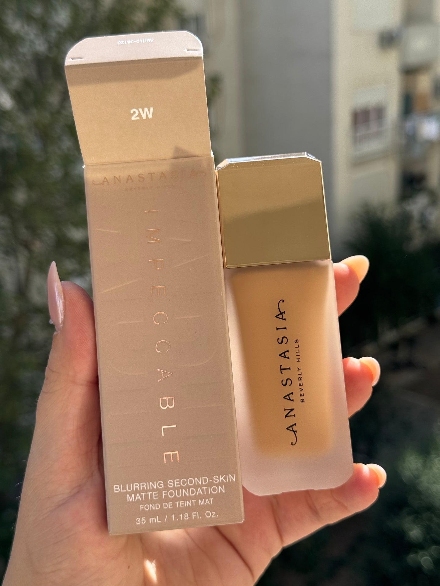 Anastasia Beverly Hills
Impeccable Blurring Second-Skin Matte Foundation