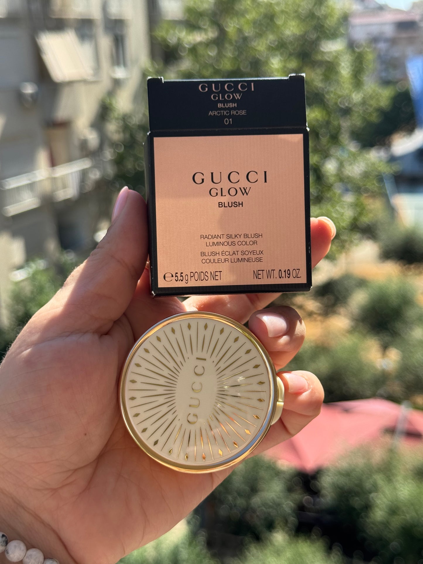 Gucci
Glow Dewy Powder Blush