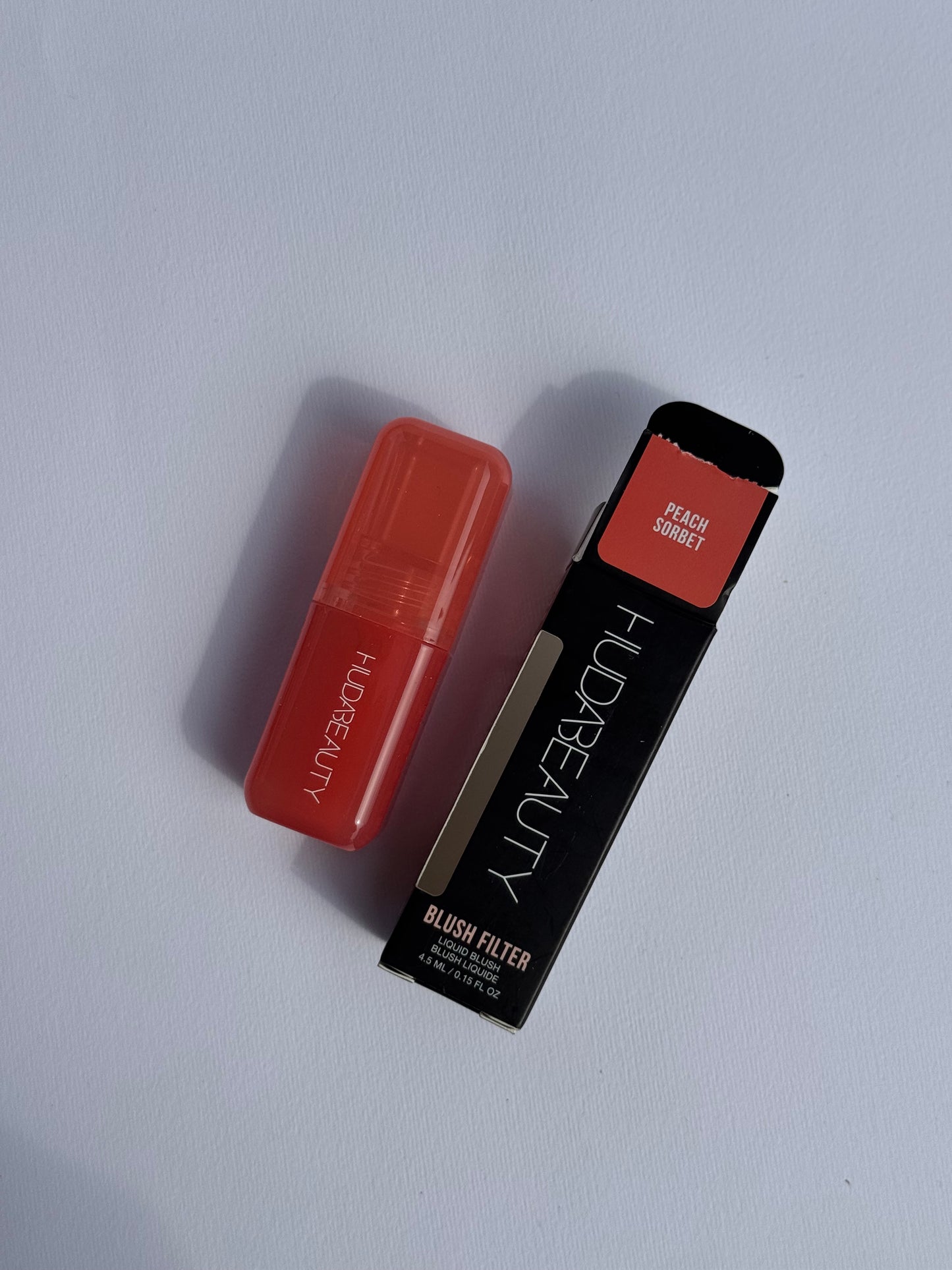 HUDA BEAUTY
Blush Filter Soft Glow Liquid Blush