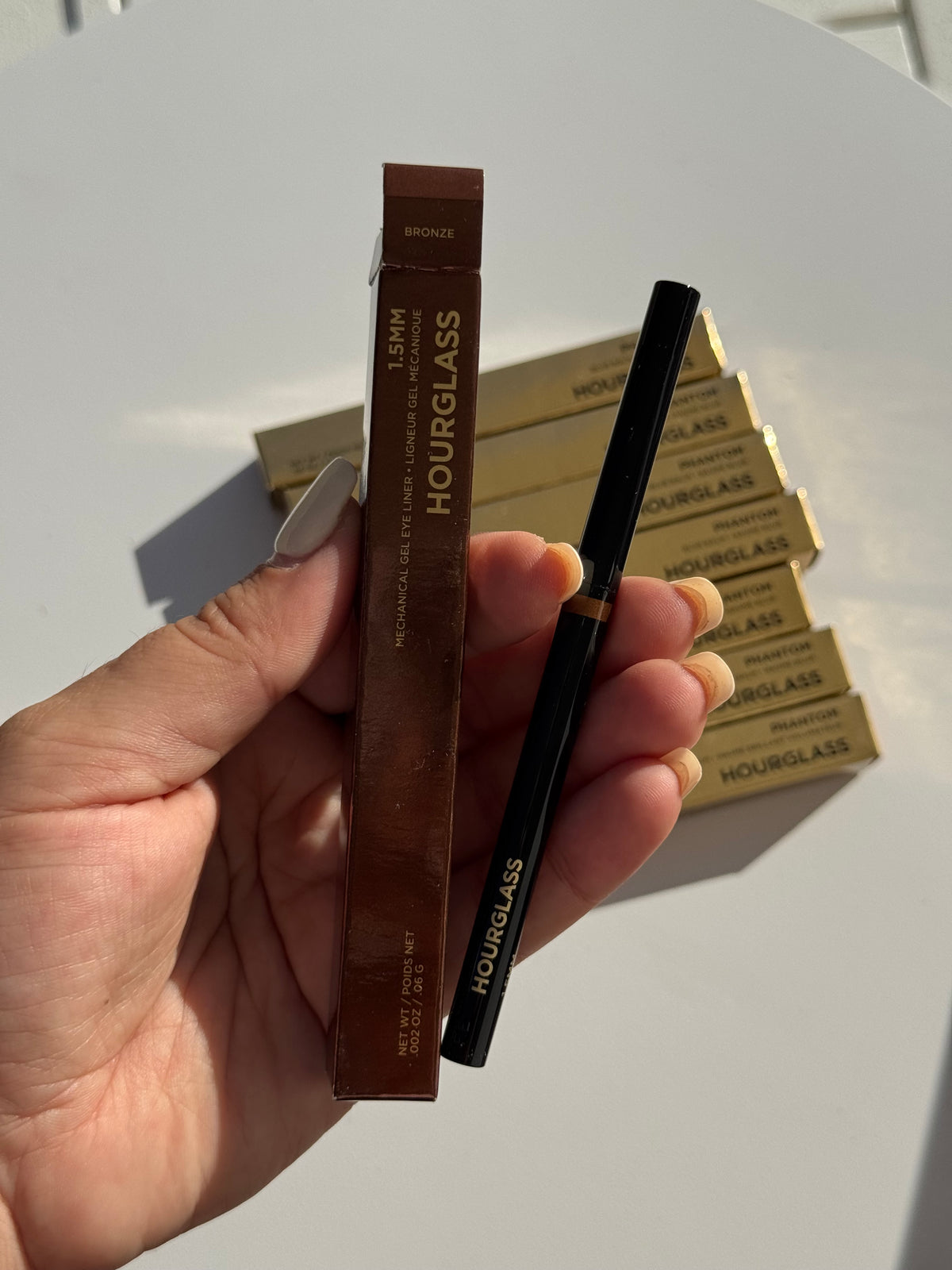 Hourglass
1.55 MM Mechanical Gel Eye Liner
