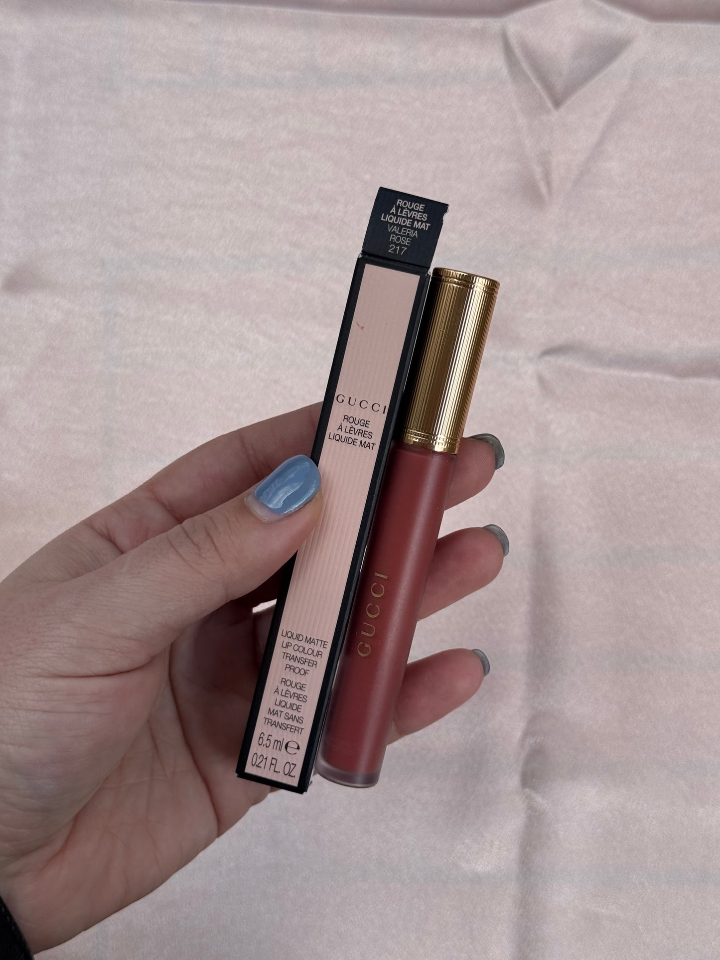 Gucci
Transfer-Proof Matte Liquid Lipstick