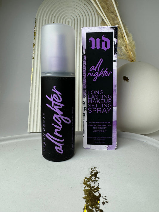 Urban Decay
All Nighter Waterproof Makeup Setting Spray