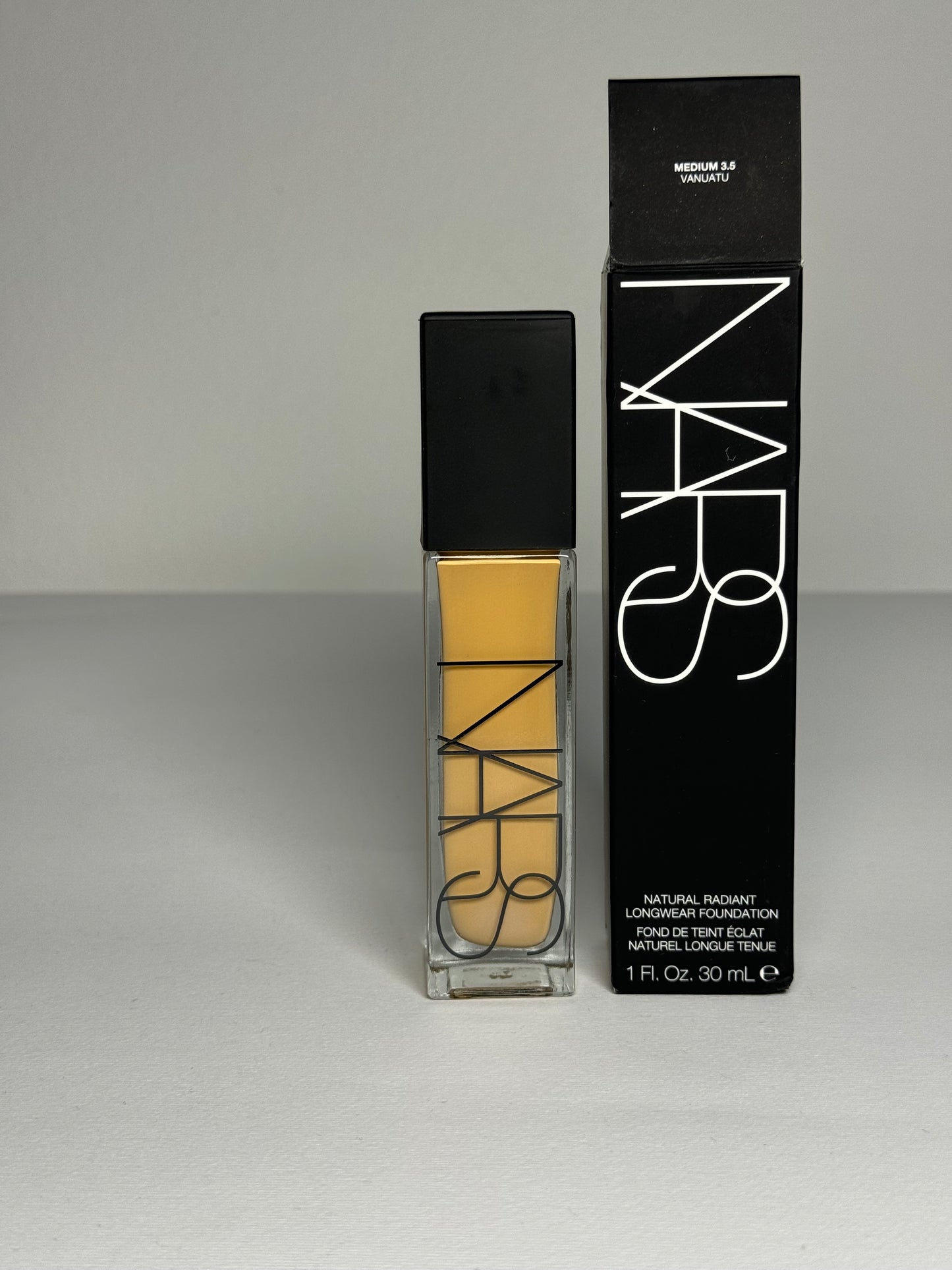 NARS
Natural Radiant Longwear Full Coverage Foundation