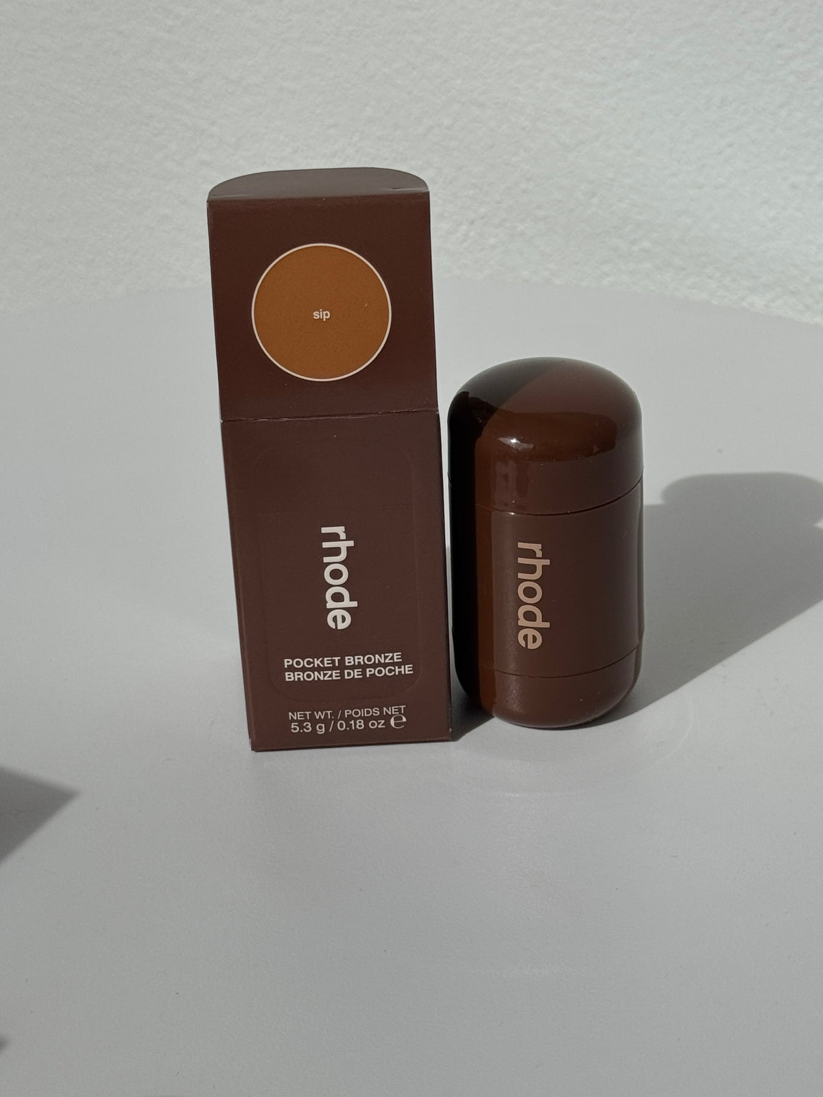 rhode 
Pocket Bronze Long-Wearing Cream Bronzer