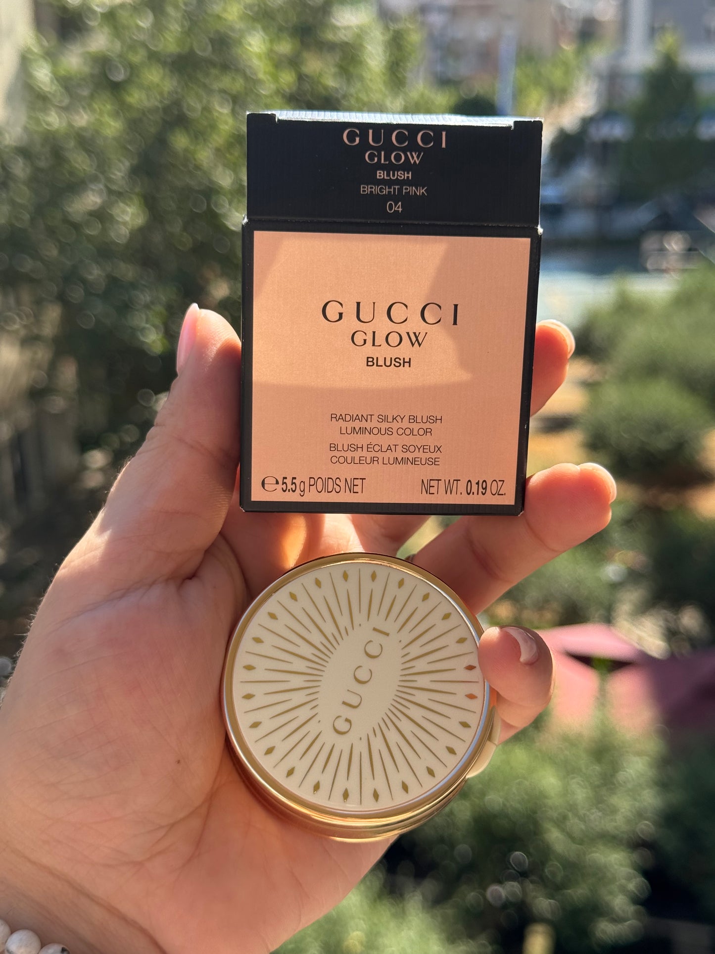 Gucci
Glow Dewy Powder Blush