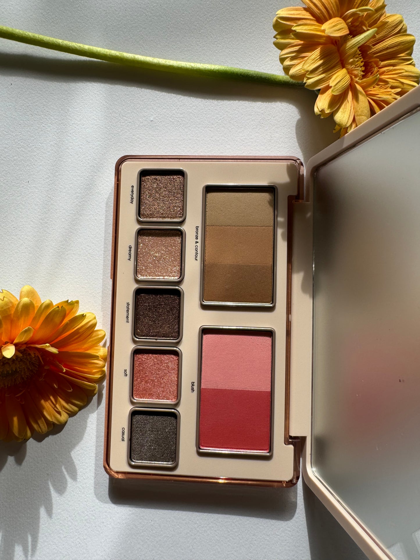 Natasha Denona
Hy-per Natural Face Palette