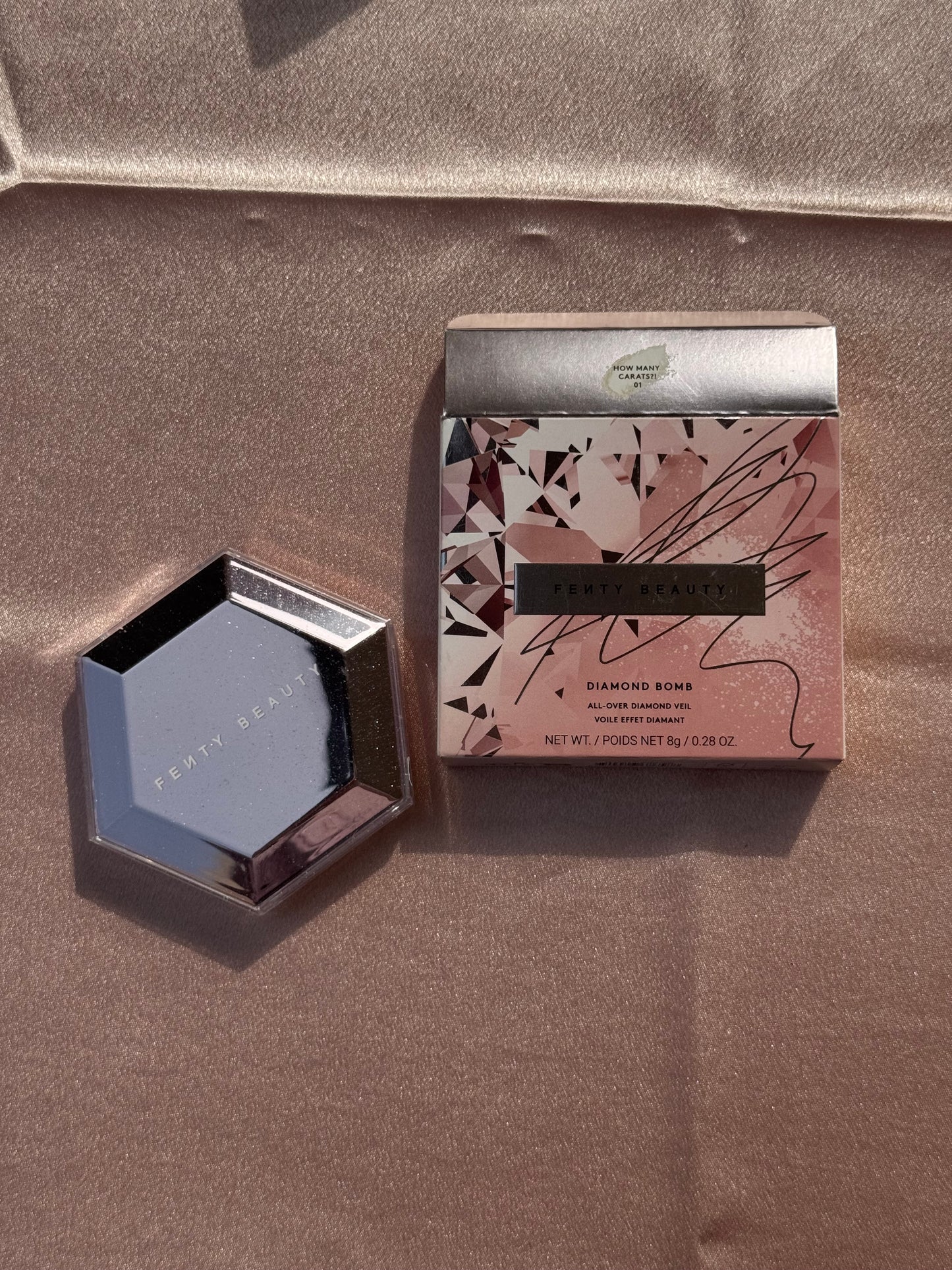 Fenty Beauty by Rihanna 
Diamond Bomb All-Over Diamond Veil