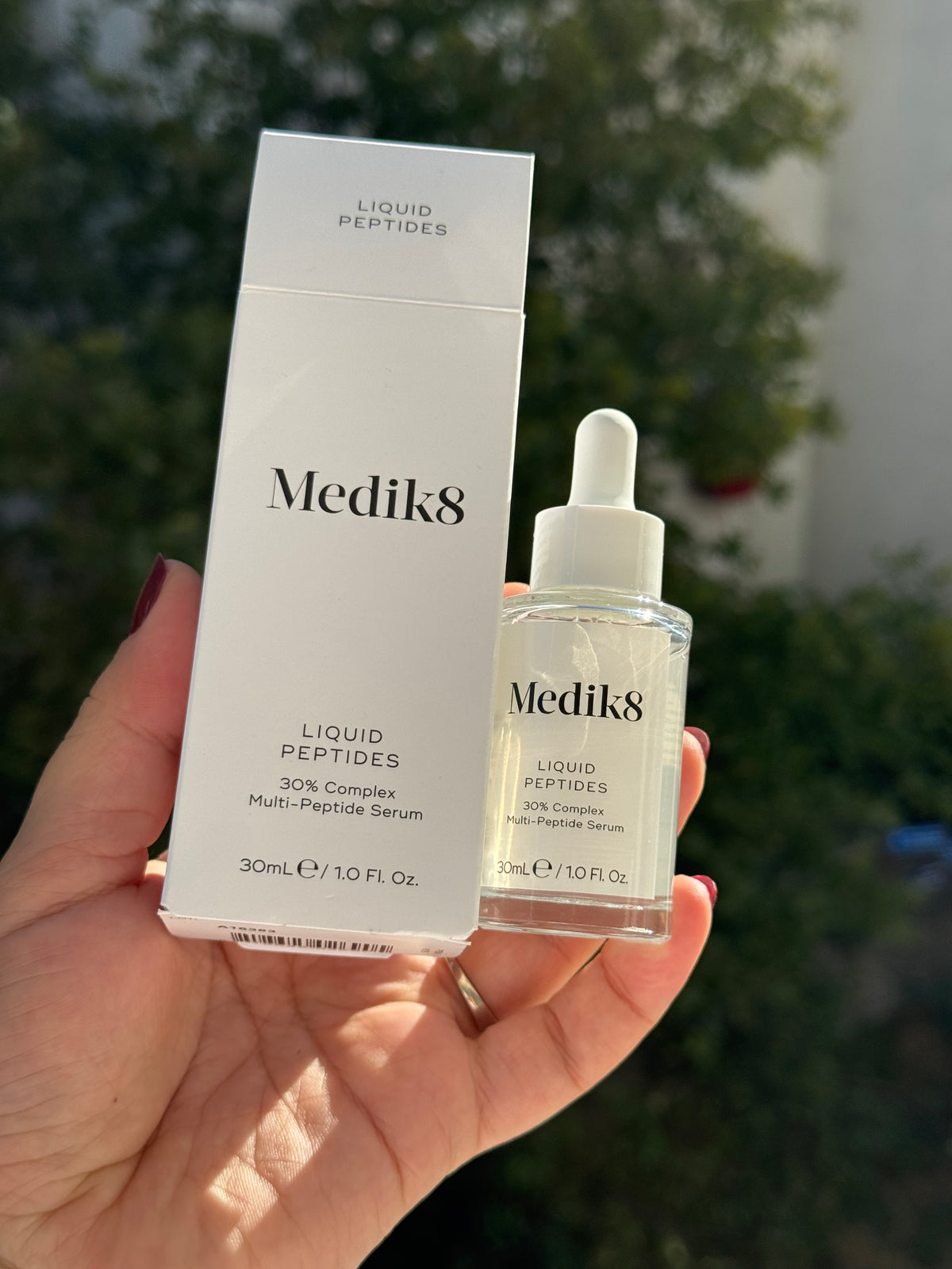 Medik8
Liquid Peptides 
30% Complex Multi-Peptide Serum 30 ml