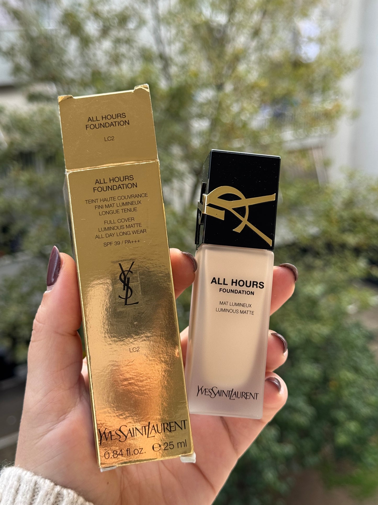 YSL
All Hours Foundation 
Full Cover-Luminous Matte-All Day Longwear SPF39