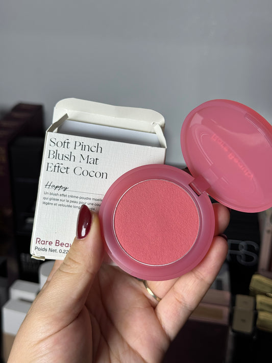 Rare Beauty by Selena Gomez
Soft Pinch Matte Bouncy Blush