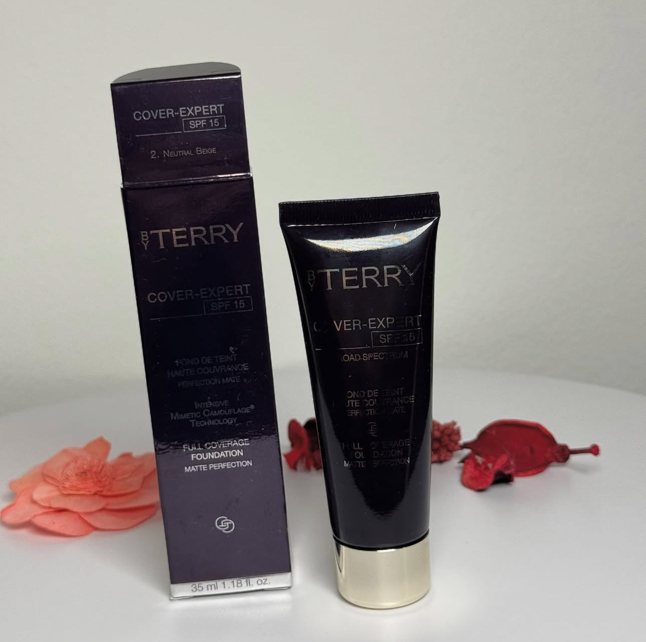 By Terry
Cover Expert SPF15 Foundation
Full Coverage Matte Perfection