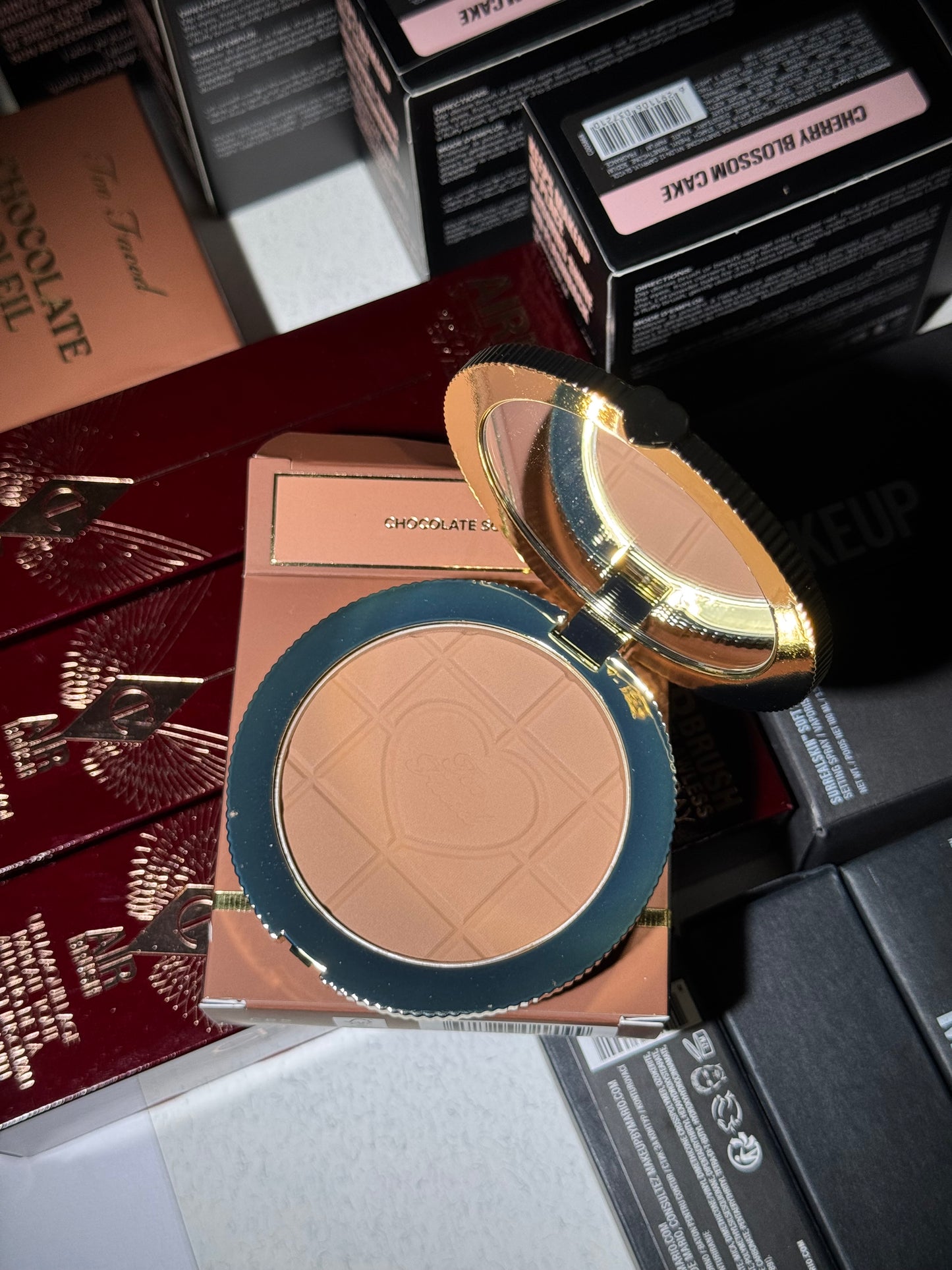 Too Faced
Chocolate Soleil Matte Blurring Bronzer