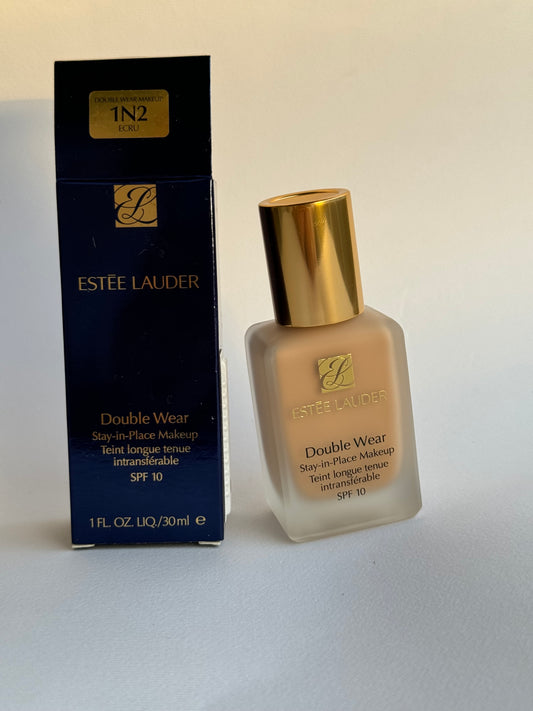 Estée Lauder
Double Wear Stay-in-Place Foundation