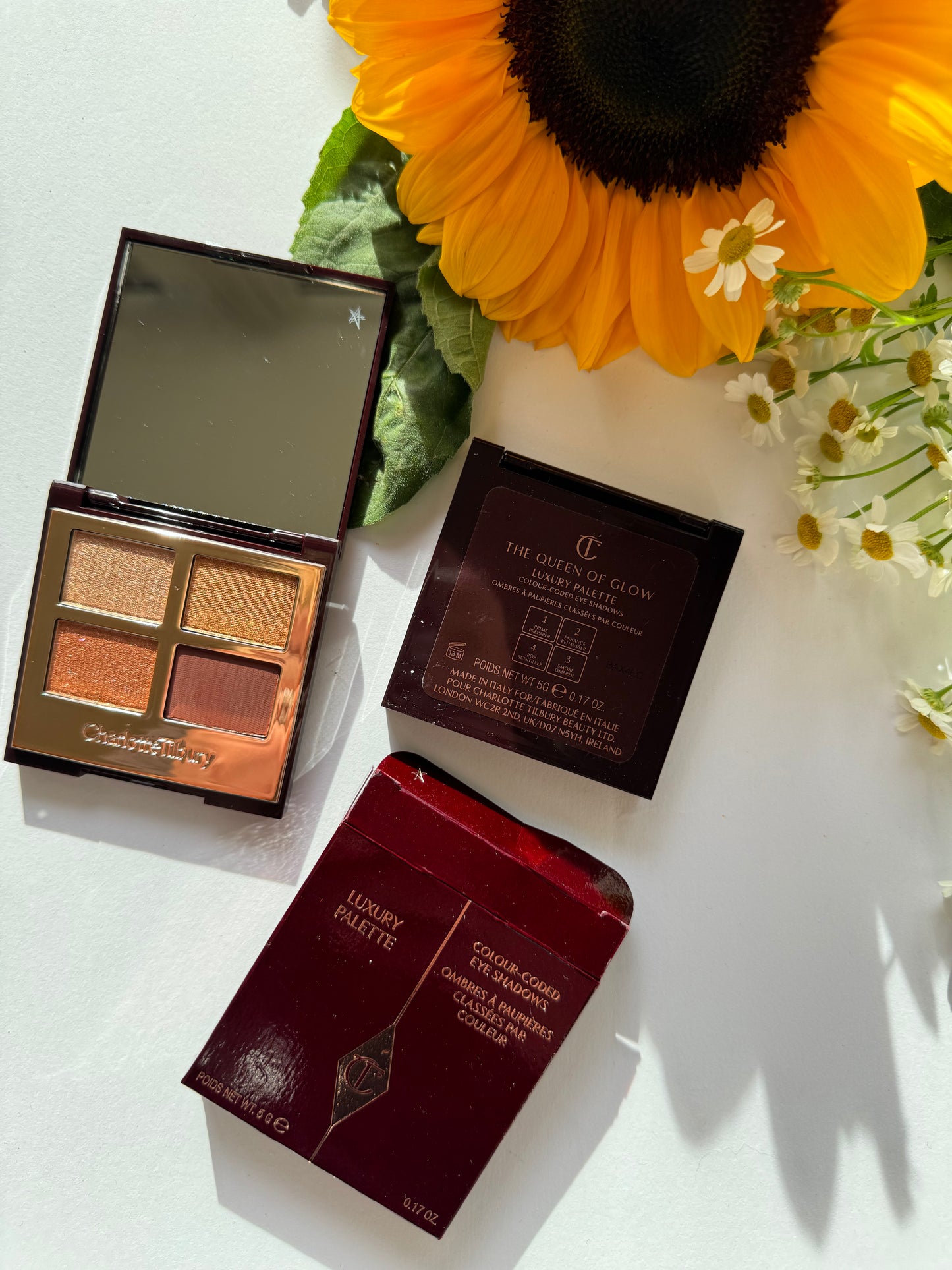 Charlotte Tilbury
The Queen Of Glow Luxury Palette