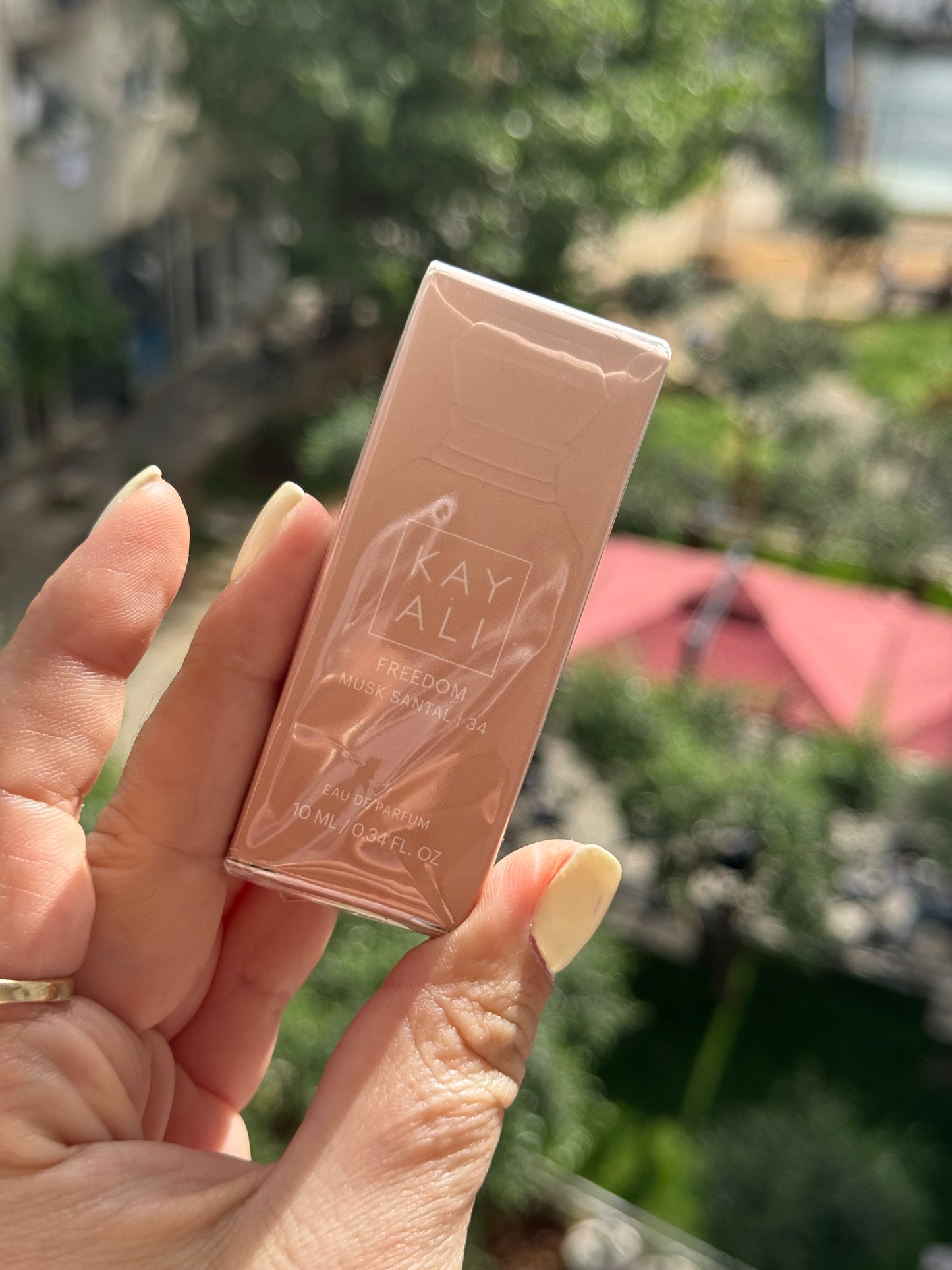 KAYALI
FREEDOM MUSK SANTAL | 34 Eau de Parfum 10 ml