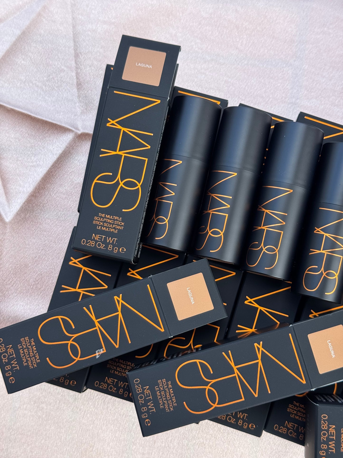 Nars
The Multiple Sculpting Stick