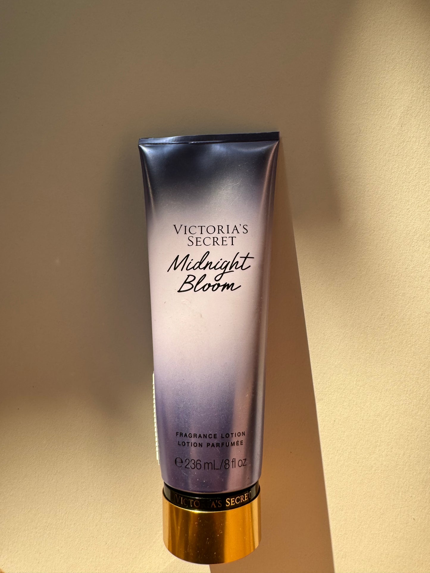 Victoria’s Secret
Midnight Bloom
Fragrance Lotion