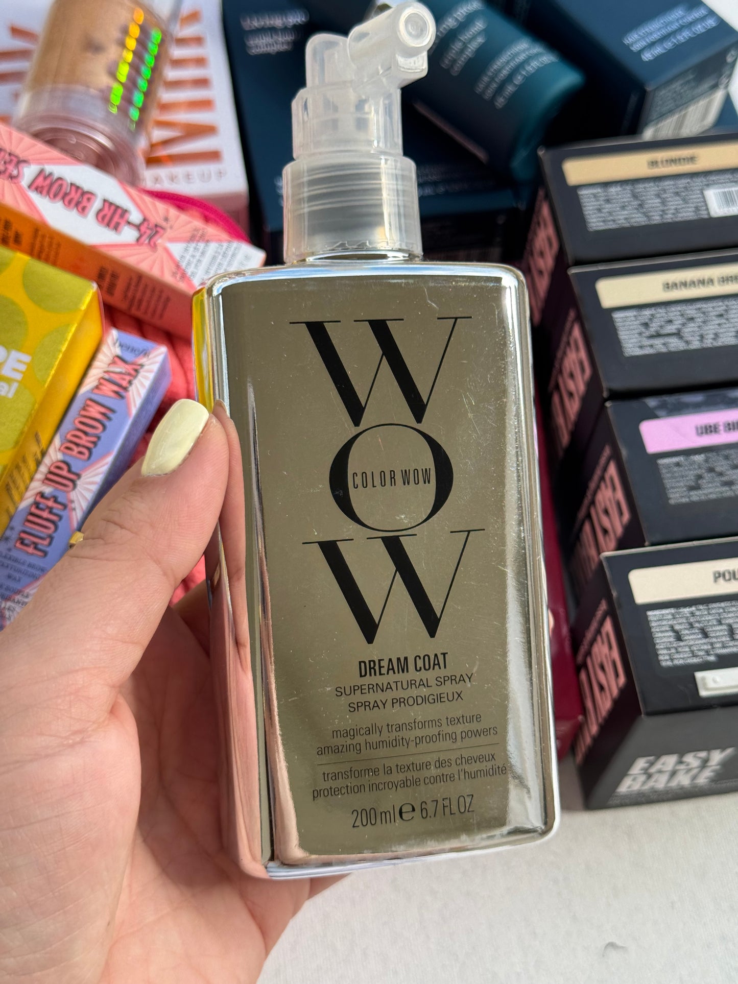 COLOR WOW
Dream Coat Supernatural Treatment Spray for Frizzy Hair 200 ml