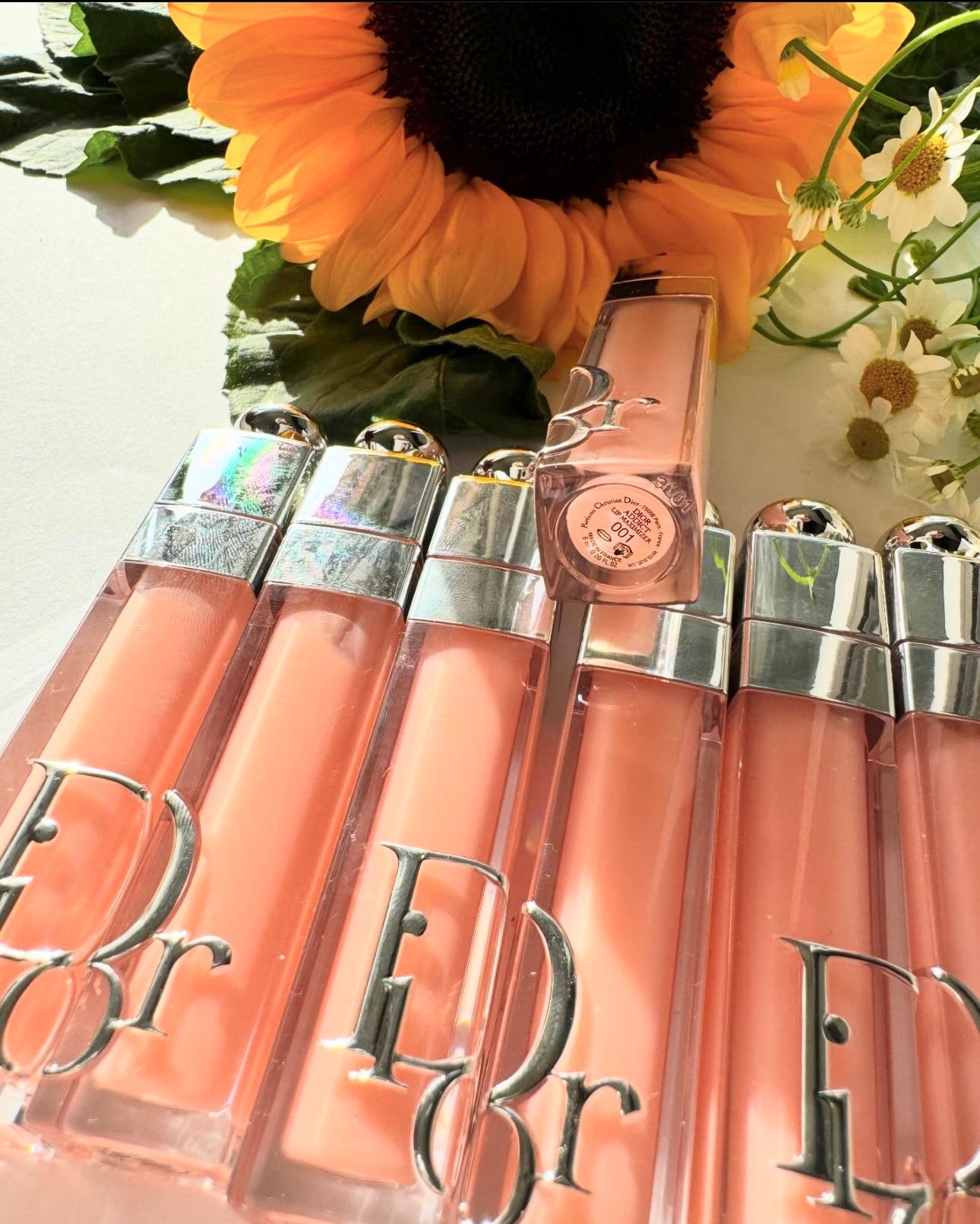 Dior
Dior Addict Lip Maximizer Plumping Gloss
 Pa kuti