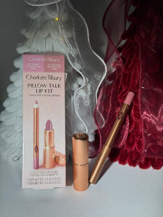 Charlotte Tilbury 
Mini Pillow Talk Lipstick & Liner Set