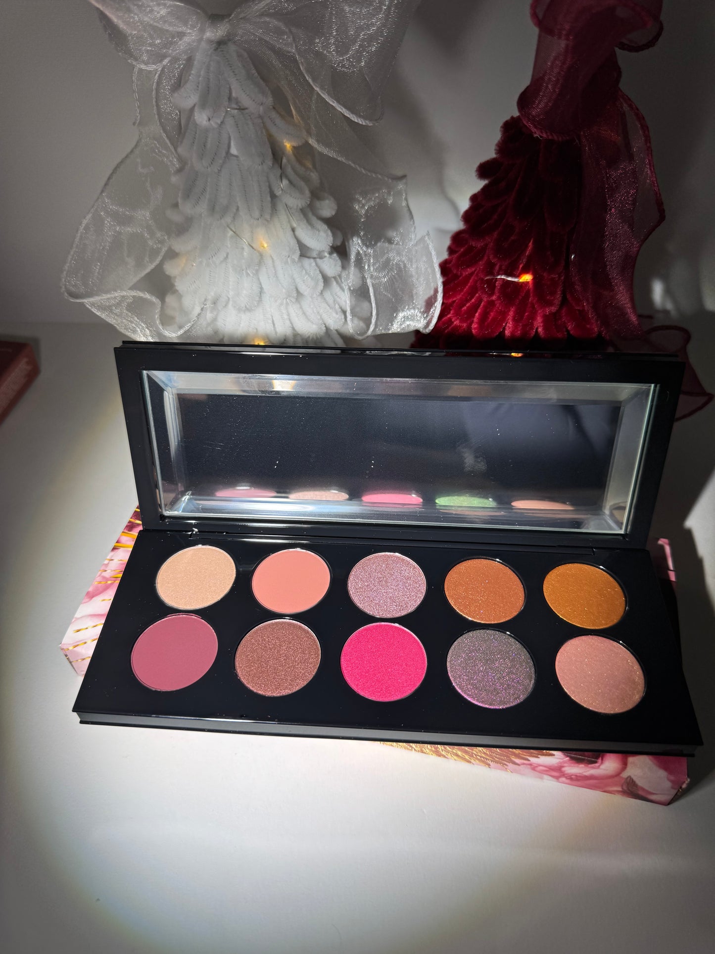 PAT McGRATH LABS
Mothership VIII: Divine Rose II Eyeshadow Palette