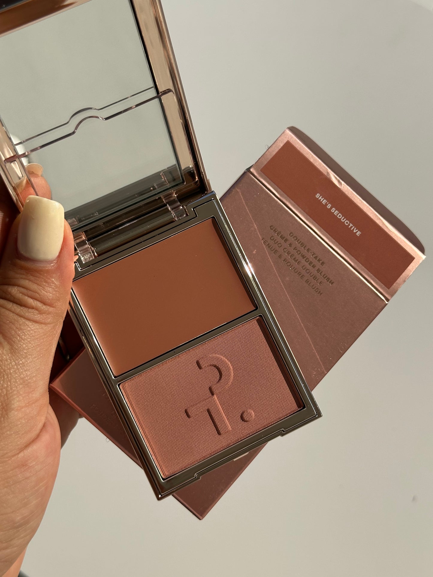 PATRICK TA
Major Headlines Double-Take Cream and Powder Blush Duo