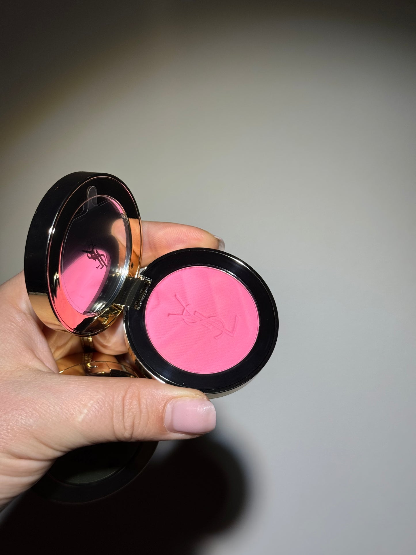 YSL
Make Me Blush 24H Buildable Powder Blush