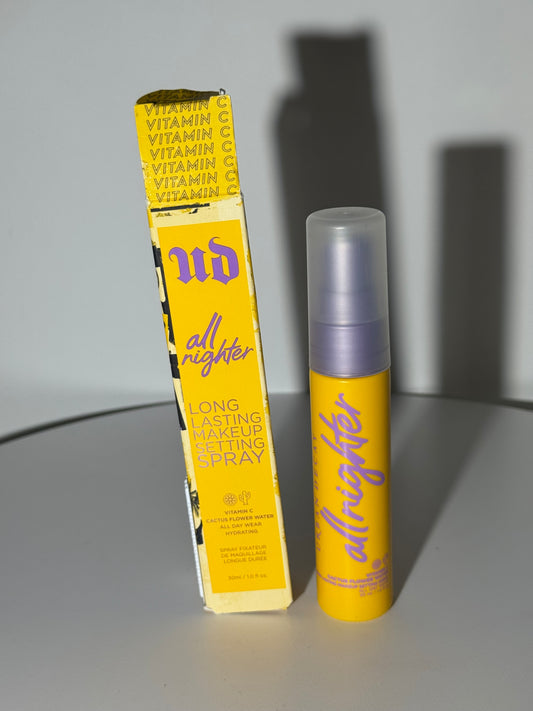 Urban Decay
All Nighter Long Lasting Makeup Setting Spray Vitamin C