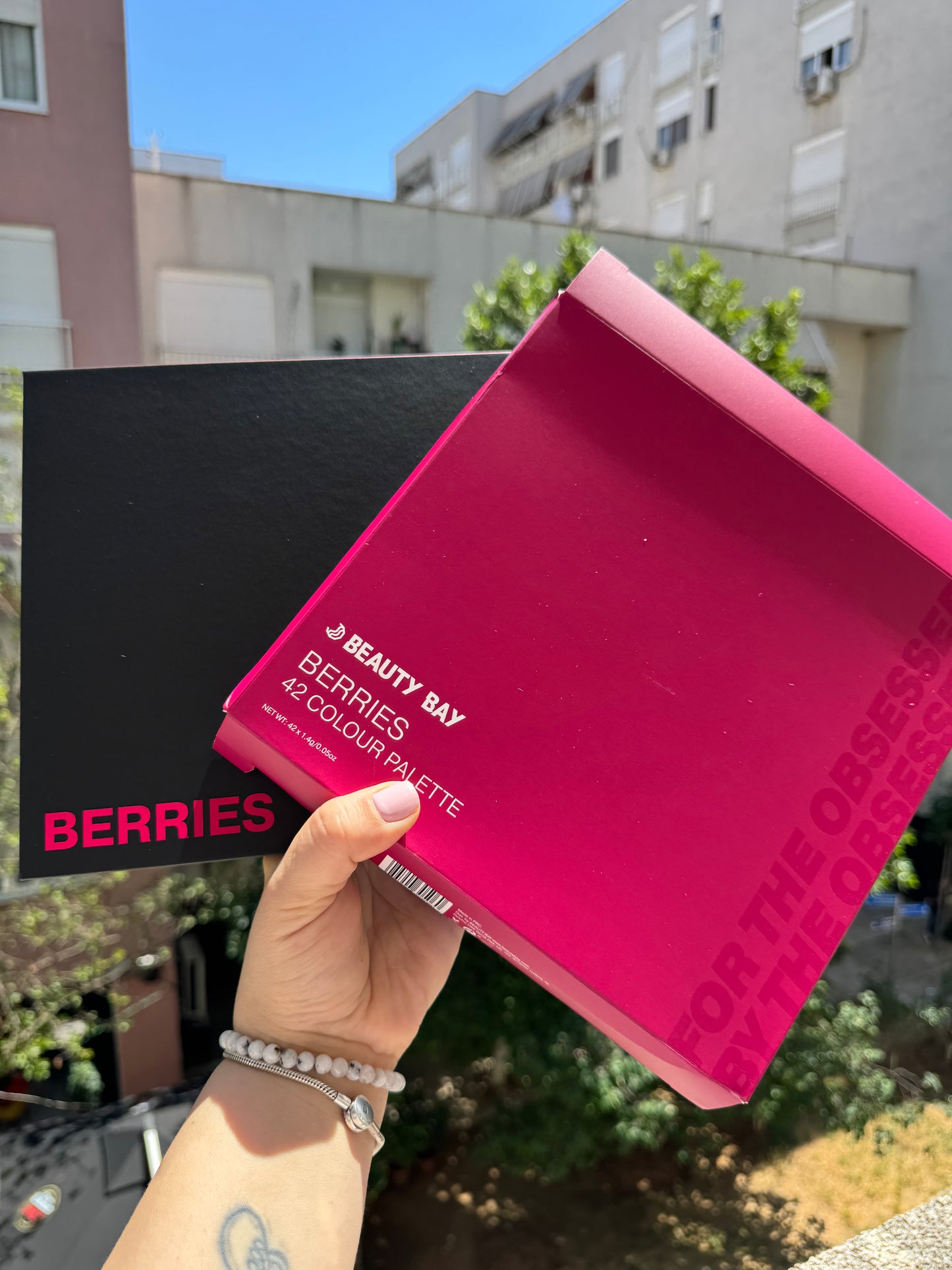 By Beauty Bay
BERRIES 42 Colour Palette